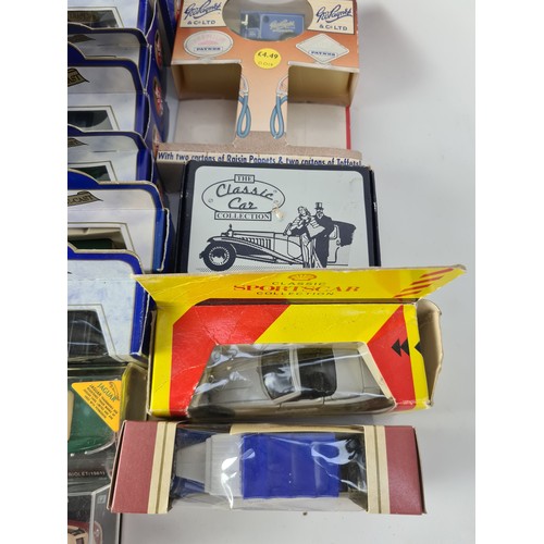 177 - A large quantity of various boxed model vehicles to include Oxford Diecast, Shell BMW Z1 etc.