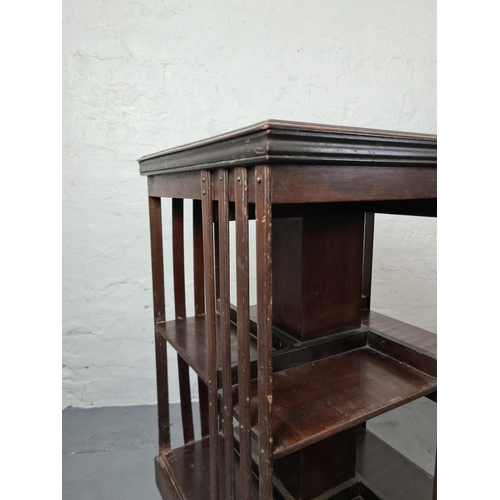 427 - An Edwardian mahogany revolving bookcase