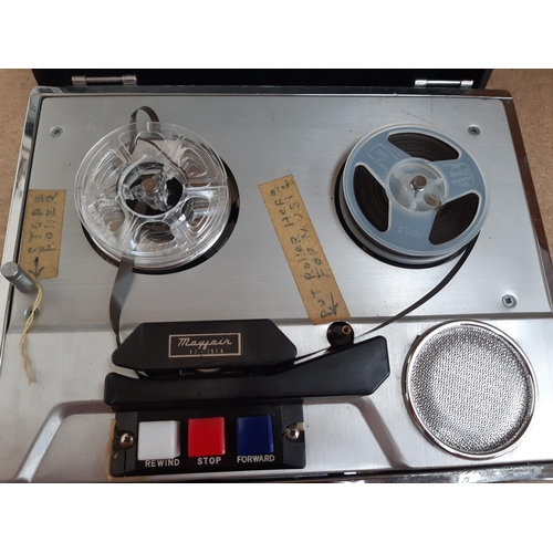 1004 - A vintage black Mayfair model FT-157A battery operated portable reel to reel tape recorder with buil... 