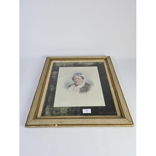 324 - A Victorian framed portrait print - approx. 52cm x 46cm