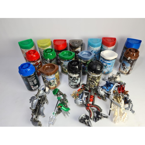 228 - A large quantity of Lego Bionicle toys