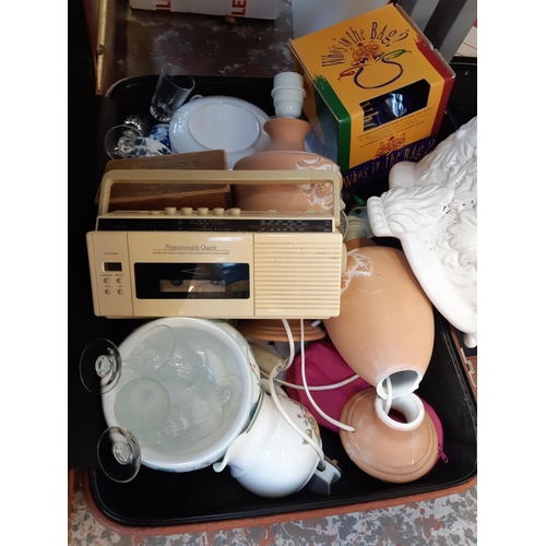 1376 - A mixed lot to include vintage Ferguson 3188 portable radio, books, ceramic table lamp, large orient... 