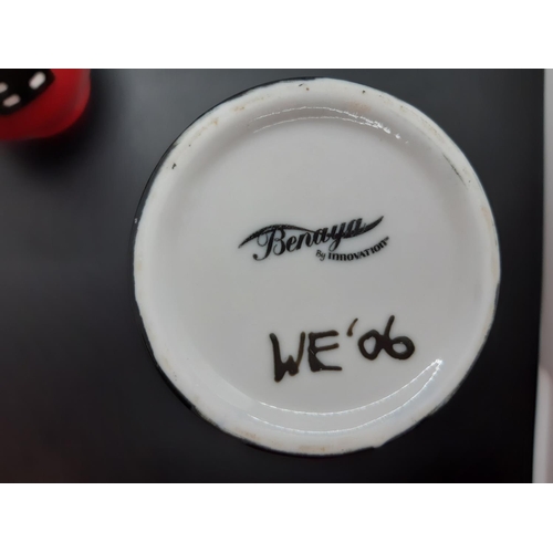 101 - Two Benaya by Innovation Cornelius Cat vases - largest approx. 20cm high
﻿