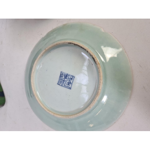 291 - Six pieces of assorted ceramics, one Dicoro planter, two Victorian majolica plates, one Royal Doulto... 