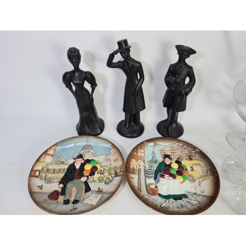 292 - A collection of assorted ceramics and glassware to include one Royal Doulton The Balloon Man D6655 c... 
