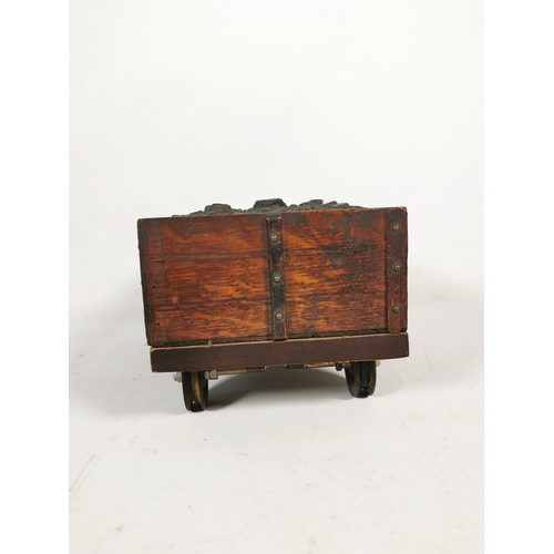 335 - A vintage handmade oak 'G N R' train tender lidded box - approx. 13cm high x 28cm wide x 16cm deep