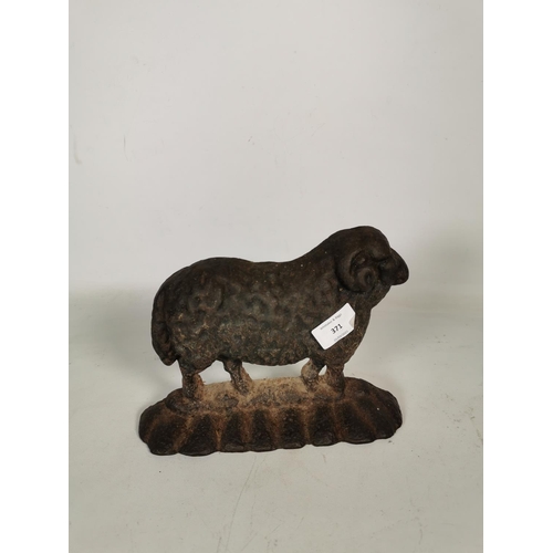 371 - A Victorian cast iron ram doorstop - approx. 17.5cm high