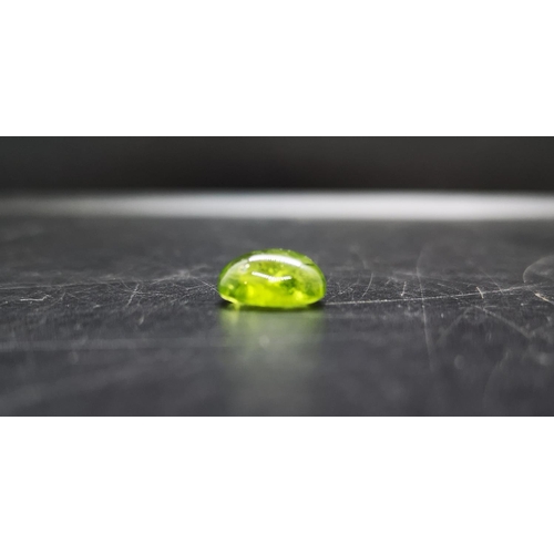 162 - A certified 4.8ct peridot gemstone
