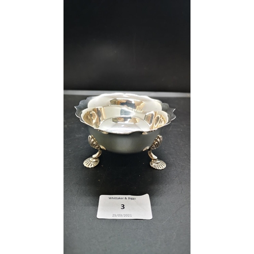 3 - A hallmarked London silver sugar bowl on tri-footed base by Edward Barnard & Sons Ltd, dated 1962 (m... 