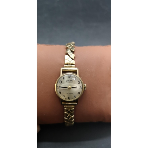 69 - A Rotary 9ct gold 21 jewels Swiss made ladies wristwatch with gold plated and stainless steel strap ... 