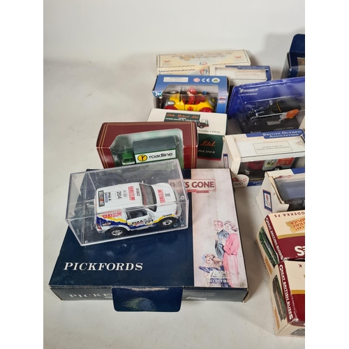 474 - A collection of boxed die cast vehicles to include Corgi Cadbury's Cameo collection, Lledo Days Gone... 