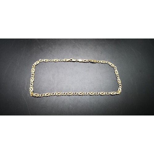 173A - A 9ct gold necklace - approx. 44cm long and 17.5 grams