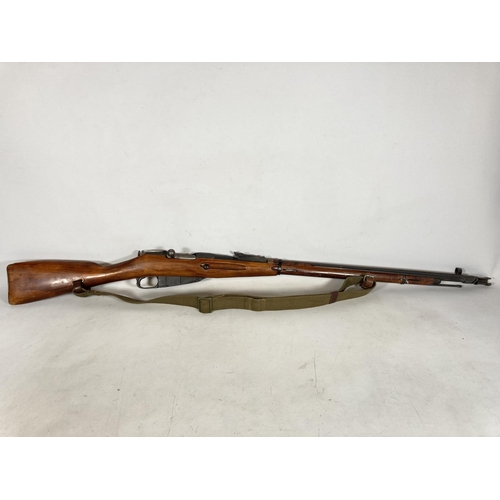 86 - A WWII Russian Mosin-Nagant bolt action rifle with bayonet - deactivated 24/07/2019 with certificate... 