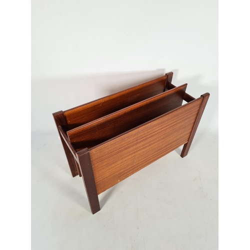 156 - A 1960s Guy Rogers teak magazine rack - approx. 35cm high x 51cm wide