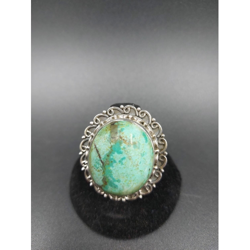 90 - A 925 silver turquoise gemstone ring, size V - approx. weight 21.3 grams