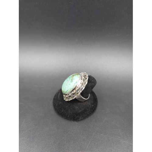 90 - A 925 silver turquoise gemstone ring, size V - approx. weight 21.3 grams