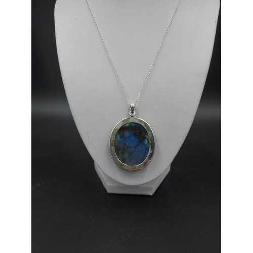 94 - A 925 silver and labradorite gemstone pendant necklace - approx. gross weight 24 grams