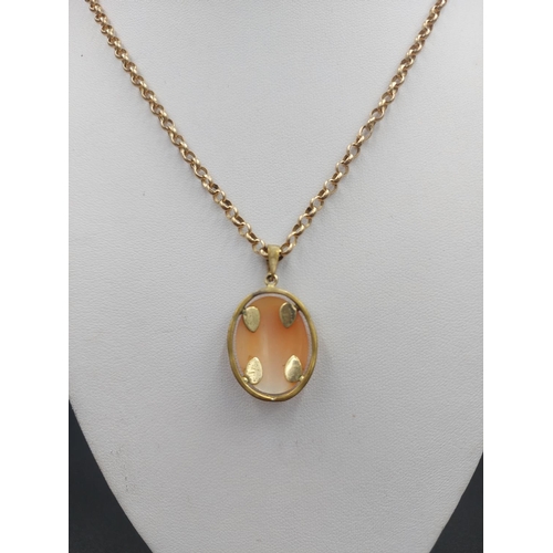 132 - A hallmarked 9ct gold 80cm chain link necklace with yellow metal cameo pendant - approx. chain gross... 