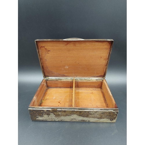 164 - A Portuguese 833 silver cigar box by Eloy De Jesus - approx. 5.5cm high x 20cm wide x 13cm deep