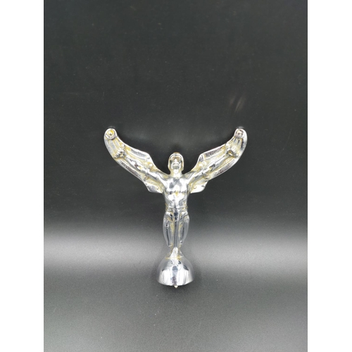 191 - A 1920s Icarus chrome car mascot - approx. 15cm high