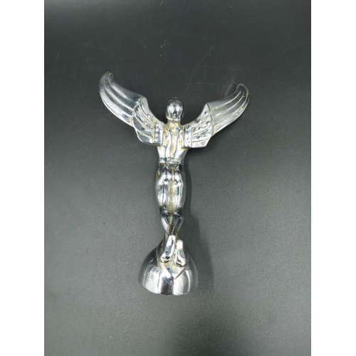 191 - A 1920s Icarus chrome car mascot - approx. 15cm high