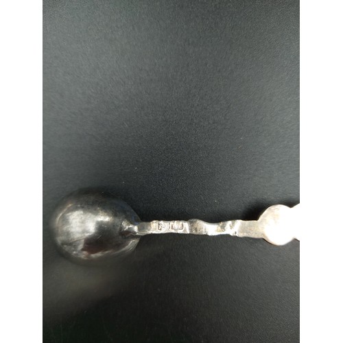 165A - Five late 19th century Chinese silver teaspoons by Luen Wo - approx. combined gross weight..... gram... 