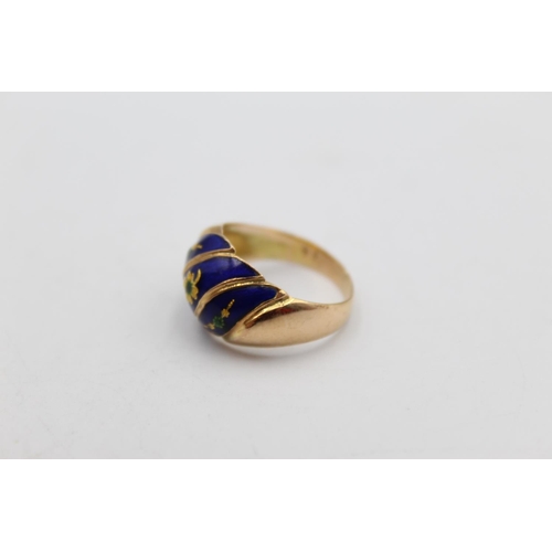 102 - A 14ct gold enamel four leaf clover design ring, size M - approx. gross weight 3.4 grams