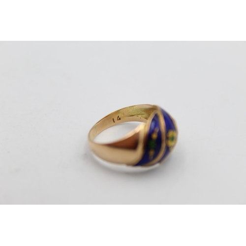 102 - A 14ct gold enamel four leaf clover design ring, size M - approx. gross weight 3.4 grams