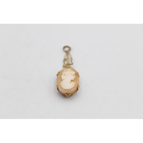 107 - An antique 9ct gold carved shell cameo drop pendant - approx. gross weight 1.3 grams