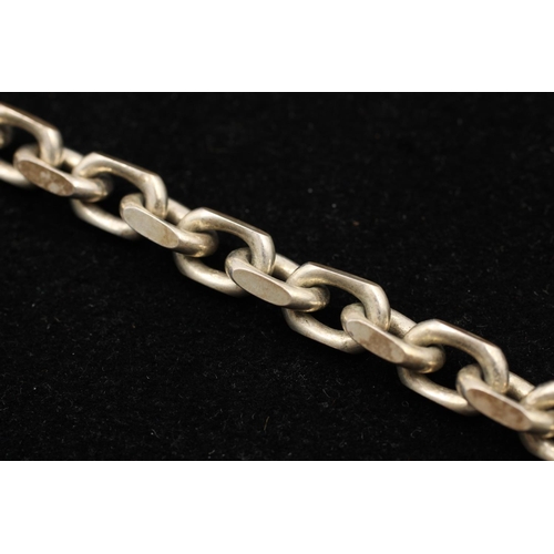 126 - A 925 sterling silver heavy open link design bracelet - approx. gross weight 33 grams and 21cm long