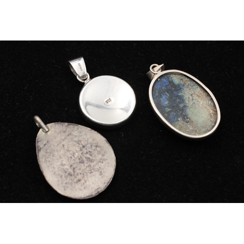 128 - Six 925 sterling silver pendants to include Navajo, Lapis, Statement etc. - approx. gross combined w... 