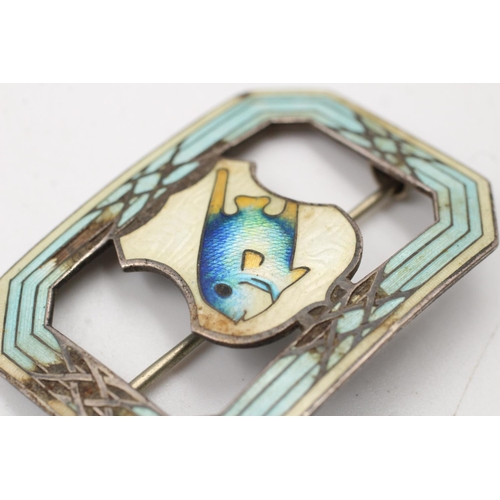 137 - A Bermuda sterling silver and enamel brooch with fish design - approx. gross weight 14 grams