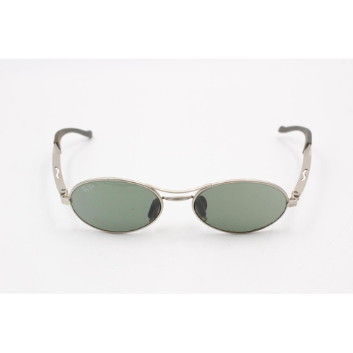 356 - A pair of vintage Ray-Ban sunglasses by Bausch & Lomb