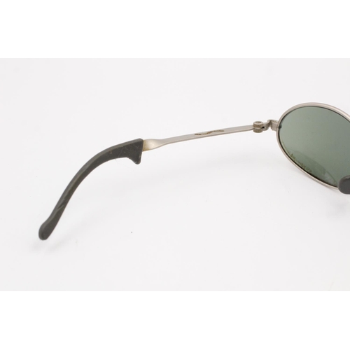 356 - A pair of vintage Ray-Ban sunglasses by Bausch & Lomb