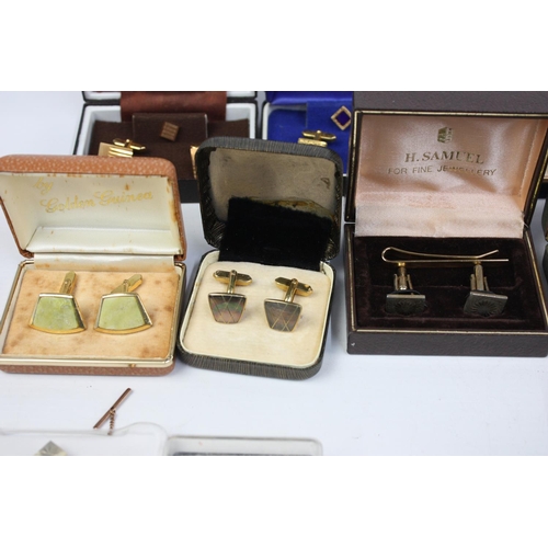 167 - Twenty boxed pairs of vintage gents cufflinks to include Wedgwood, Stubbs, Stratton, gold tone etc.