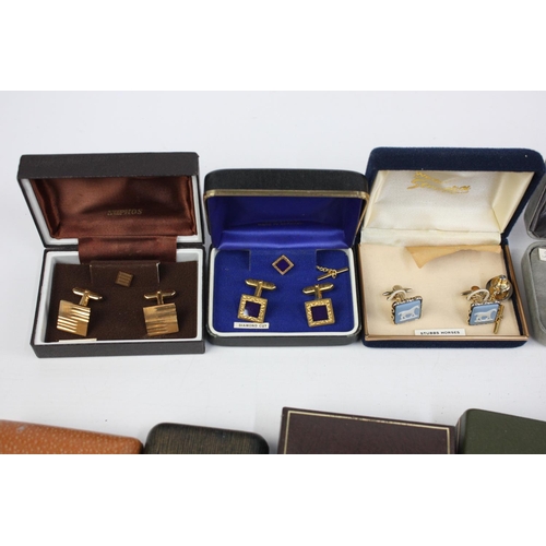 167 - Twenty boxed pairs of vintage gents cufflinks to include Wedgwood, Stubbs, Stratton, gold tone etc.