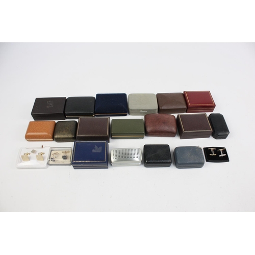 167 - Twenty boxed pairs of vintage gents cufflinks to include Wedgwood, Stubbs, Stratton, gold tone etc.