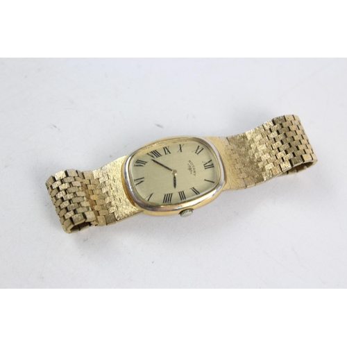 204 - Four vintage gents gold tone wristwatches to include Accurist