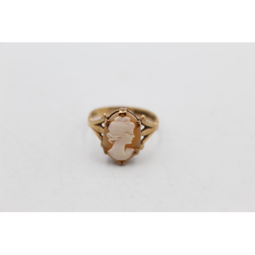 60A - A 9ct gold carved shell cameo ring, size O - approx. 2.6 grams