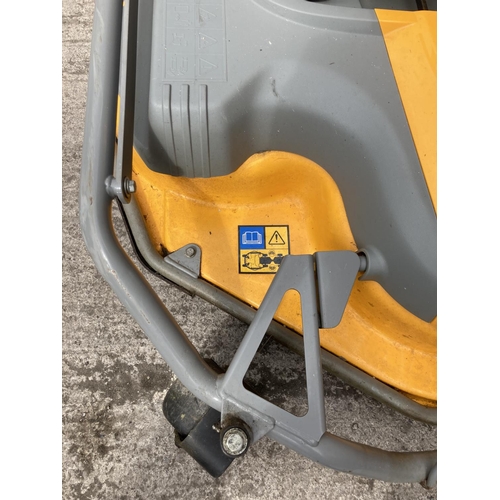 1354 - A yellow and grey Stiga Park Plus Combi Pro 110 ride on articulated lawn mower with Briggs & Stratto... 