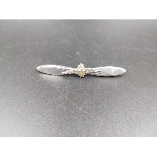 225 - A WWII RAF chrome propeller pin brooch