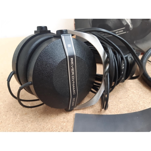 1015 - Two pairs of stereo headphones, one boxed vintage Beyer Dynamic DT220 closed back and one JVC HA-S60... 