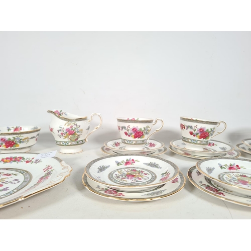 431A - An eighteen piece Paragon 'Tree of Kashmir' tea set comprising three teacups, six saucers, six side ... 