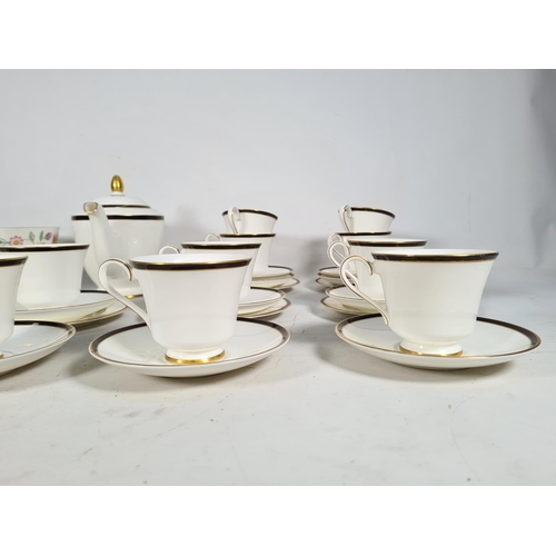 432 - A thirty one piece Minton 'Saturn' tea set comprising twelve teacups, twelve saucers, six side plate... 