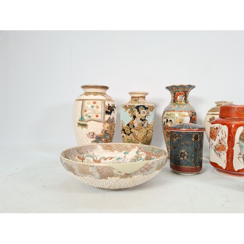 450 - Ten various pieces of Oriental Satsuma pottery to include six vases, one bowl, one jug and two lidde... 