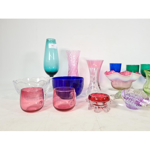 465 - A collection of various glassware to include Caithness pink crystal glass 18cm vase, Murano style pi... 