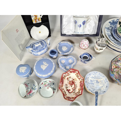 466 - A collection of various china to include Mason's Chartreuse vase, five pieces of Wedgwood blue Jaspe... 