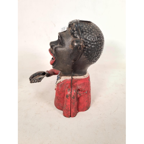 467 - An original 1930s cast iron novelty money box - approx. 16.5cm high