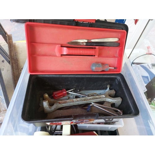 1252 - A box containing Bradex Sigma 6 6/12V battery charger, Marples 6552 ½ and ¾ tap spanner, Record mini... 