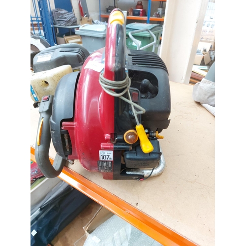 1275 - Two petrol power tools for spares and repair, one black and red Homelite HBV-30A leaf blower and one... 